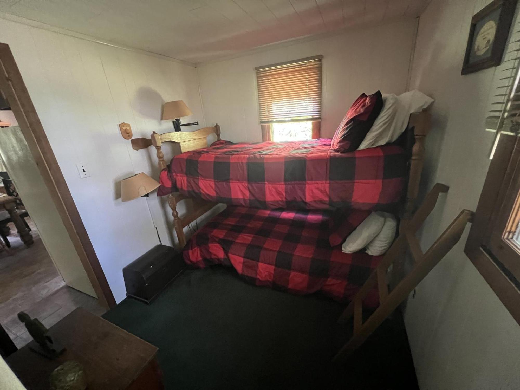 Lodge Rock Stalls Hocking Hills *